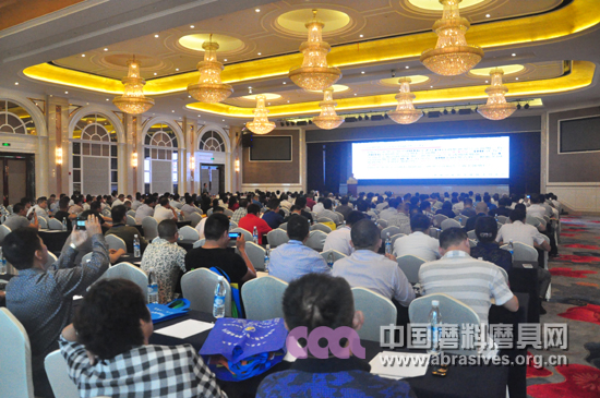 2016年秋季全國磨料磨具行業信息交流暨第六十四屆中國剛玉碳化硅交易會在成都開幕